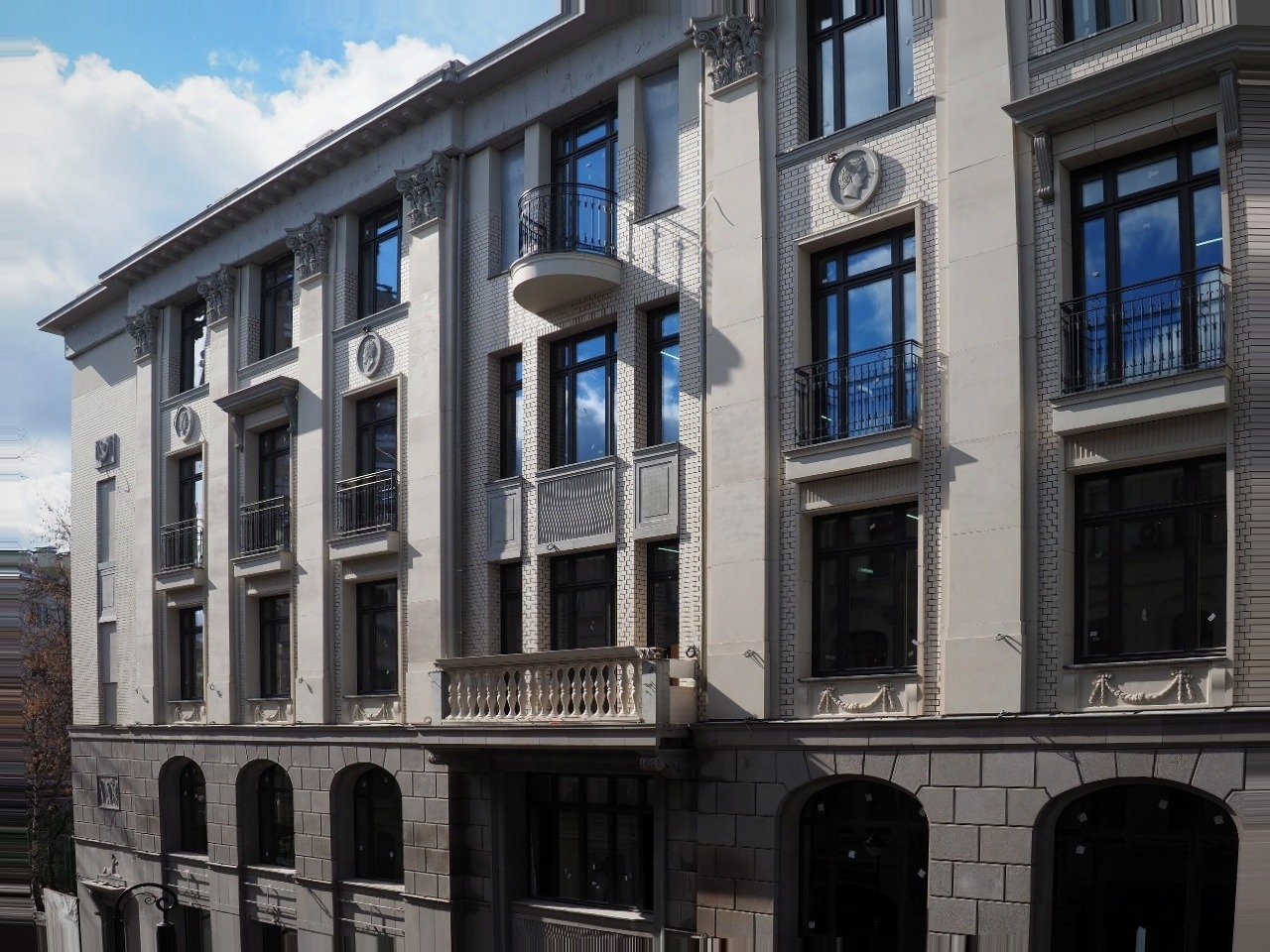 ЖК Дом на Малой Бронной ЖК Дом на Малой Бронной